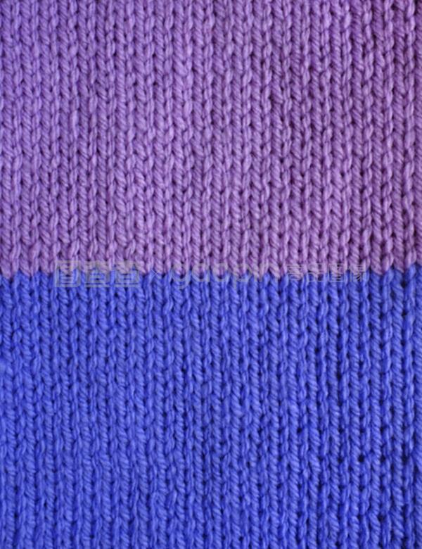 紫色和藍色條紋短毛織